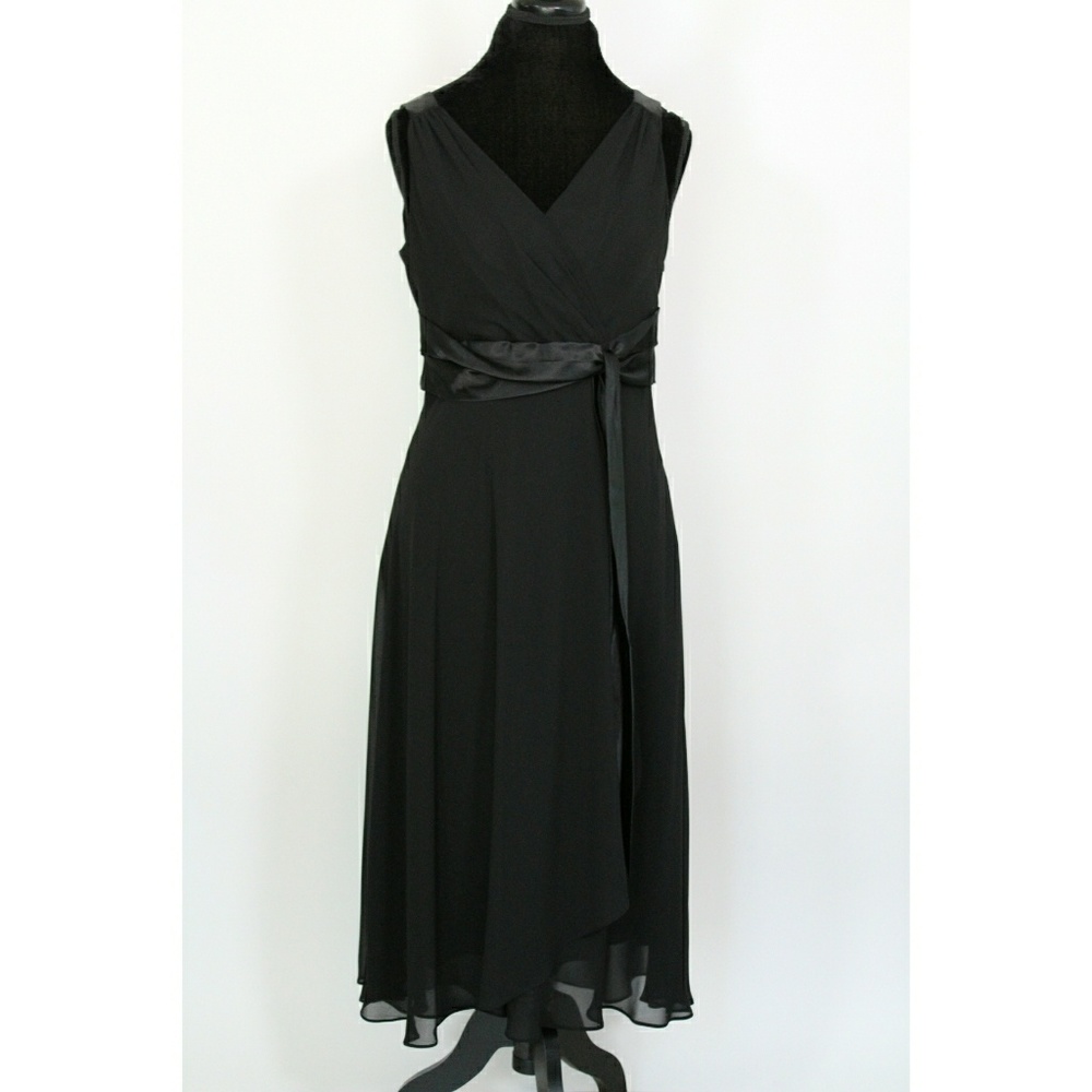 Evan Picone Black Chiffon Satin Dress